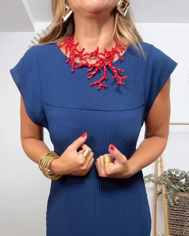 Robe plissée simple sans manches de couleur unie