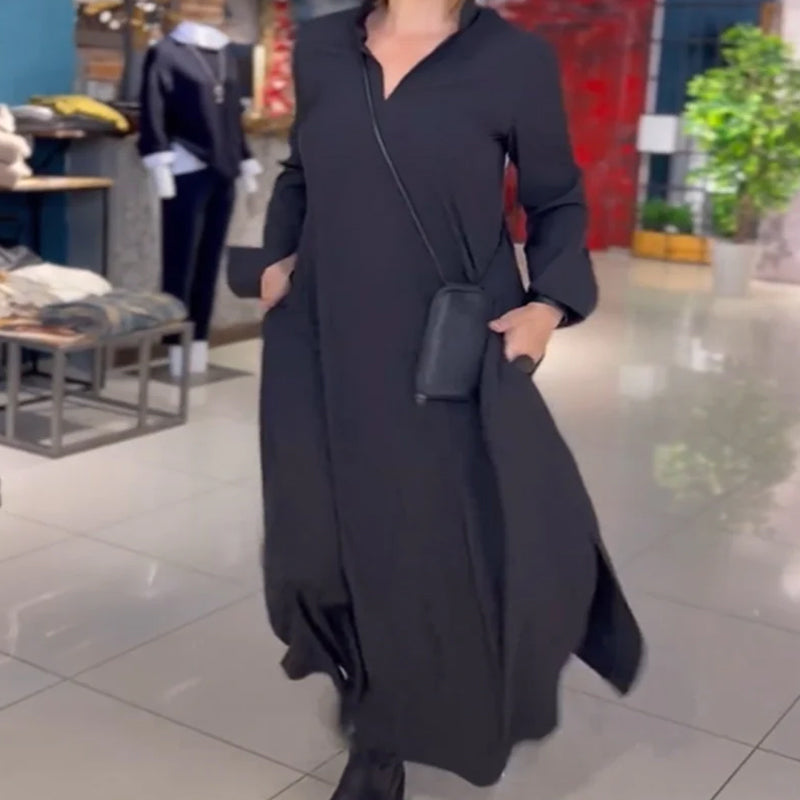Robe longue ample avec revers et fente latérale