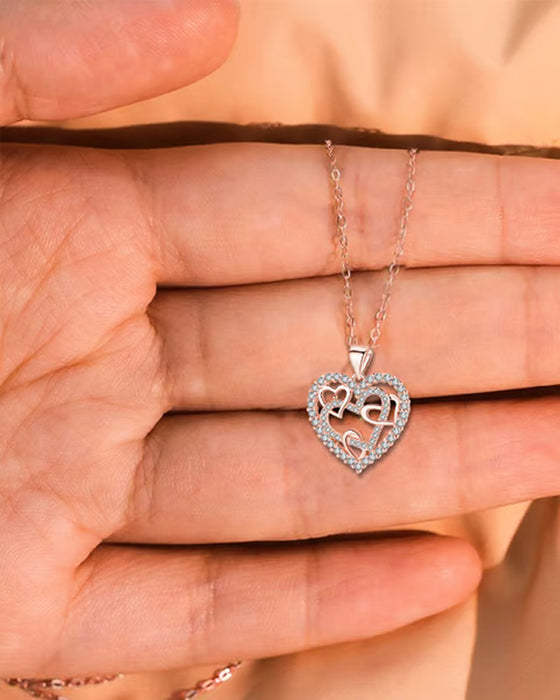Collier Cœurs Entrelacés