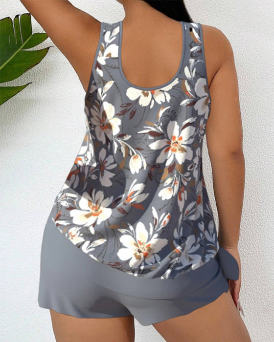 Tankini est disponible dans des styles et des imprimés décontractés