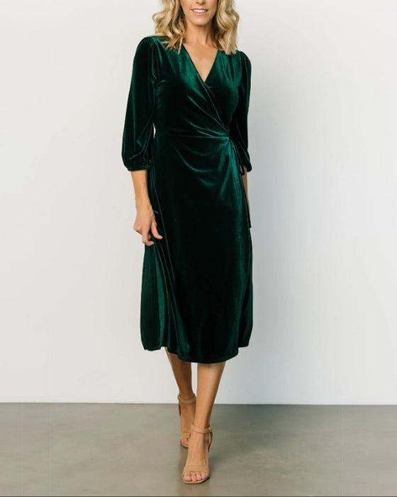 Robe élégante à col en V et manches trois-quarts à lacets de couleur unie