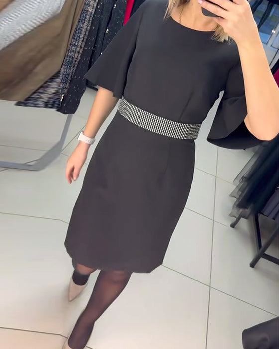 Robe Col Rond Manches Mi-Longues Évasées Taille