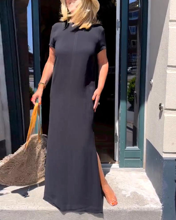 Robe élégante à manches courtes en couleur unie