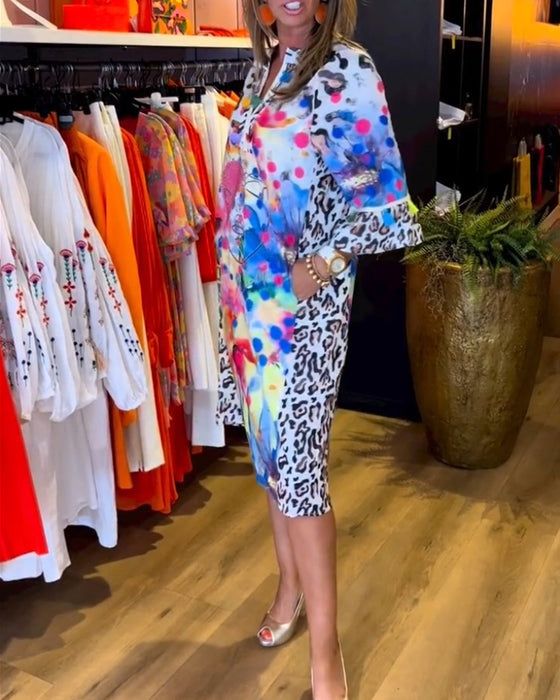 Robe midi à col V et imprimé léopard