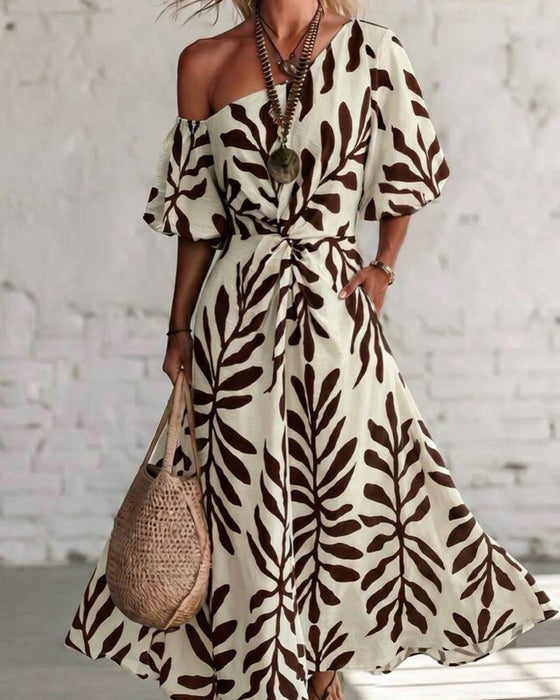 Robe Une-Épaule Motif Feuilles Taille