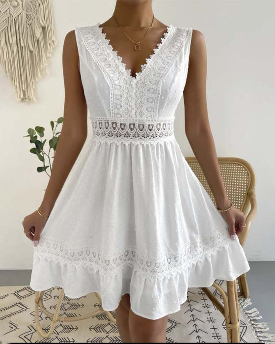 Robe Unie Dentelle Dos Nu