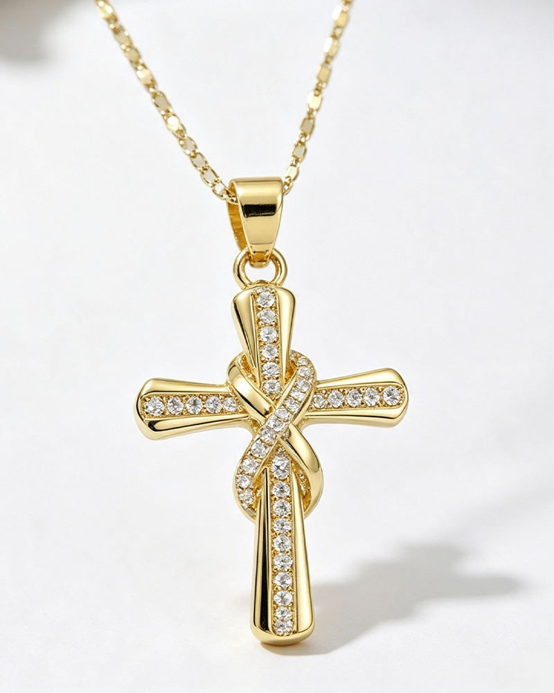 ✝️ Collier Femme avec Pendentif Croix Scintillant – Design Torsadé Élégant Pour Le Quotidien & Les Occasions Spéciales