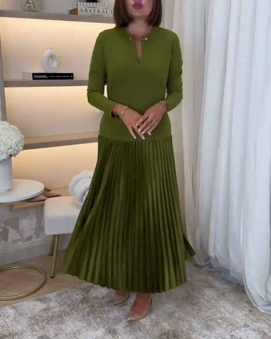 Robe plissée décontractée à manches longues de couleur unie