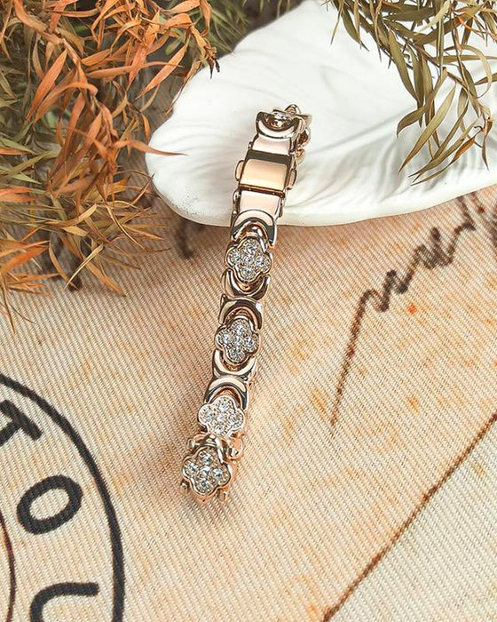 Bracelet En Cuivre À Trèfle À Quatre Feuilles