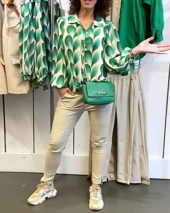 Chemisier à revers et imprimé