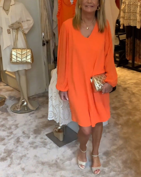 Robe col en V à manches lanternes de couleur unie