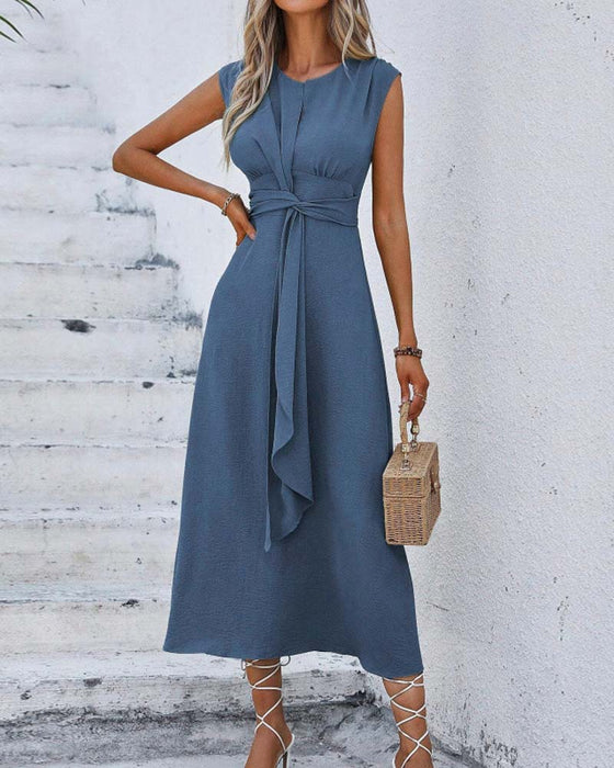 Robe Unie Taille Cintrée Nœud