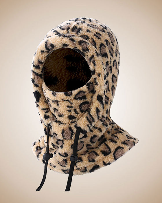 Bonnet chaud à motif léopard intégré