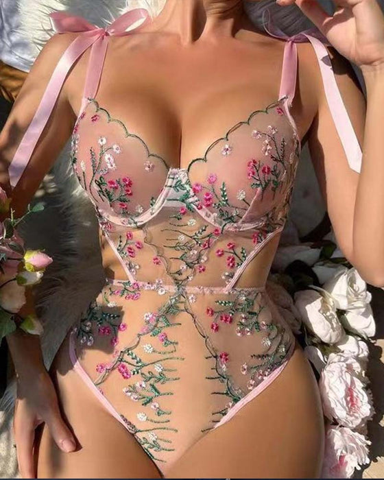Lingerie En Résille Rose A