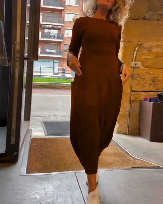 Robe unie à col rond, manches longues et poche