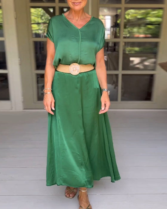 Robe verte à col élégant (ceinture non incluse)