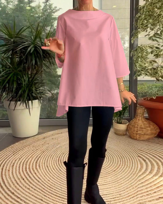 Haut de couleur unie style de déplacement