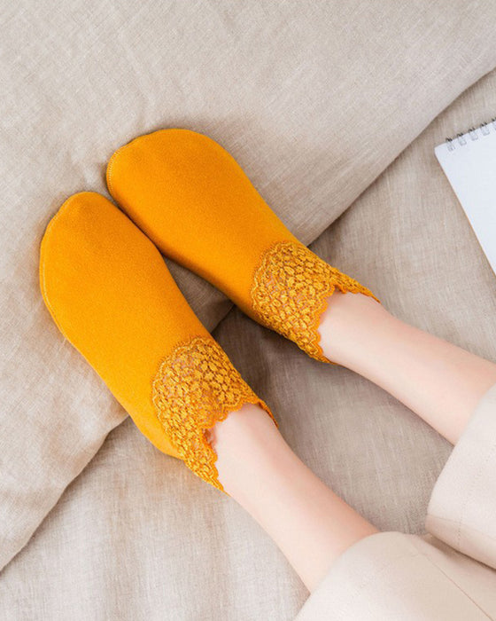 Nouvelles Chaussettes Chaudes Avec Dentelle à La Mode