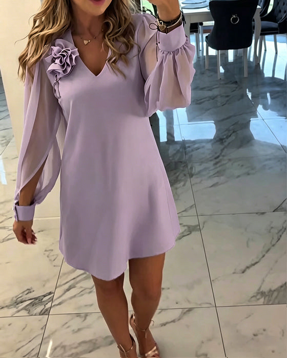 Robe Fleur Tridimensionnelle Col V Manche Lanterne