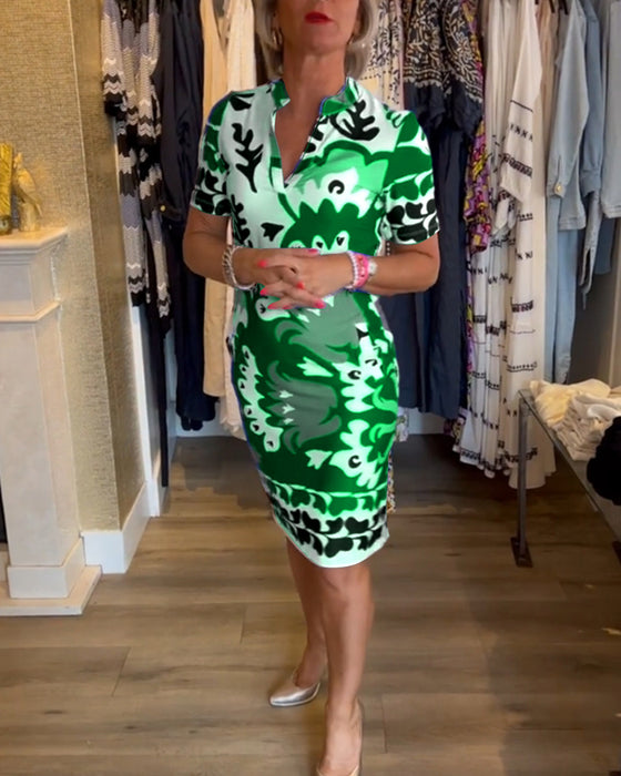 Robe imprimée col V à manches courtes