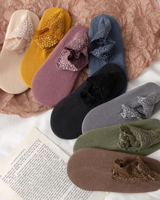 Nouvelles Chaussettes Chaudes Avec Dentelle à La Mode