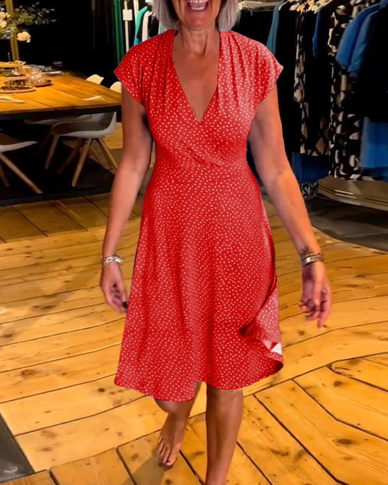 Robe col V à pois manches courtes