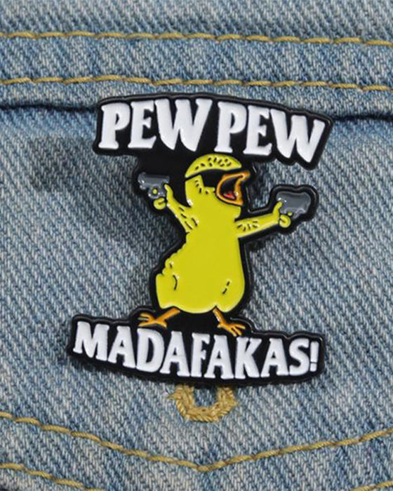 Broche avec Lettre & Design de Canard Cartoon