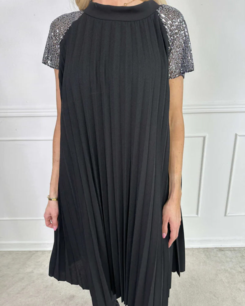 Robe Tendance À Manches Courtes Et Style Accordéon