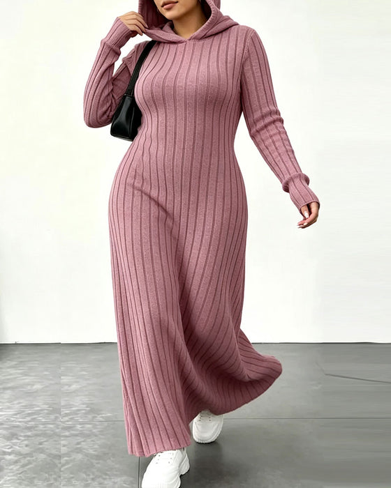 Robe Capuche Poche Côtes Ajustée
