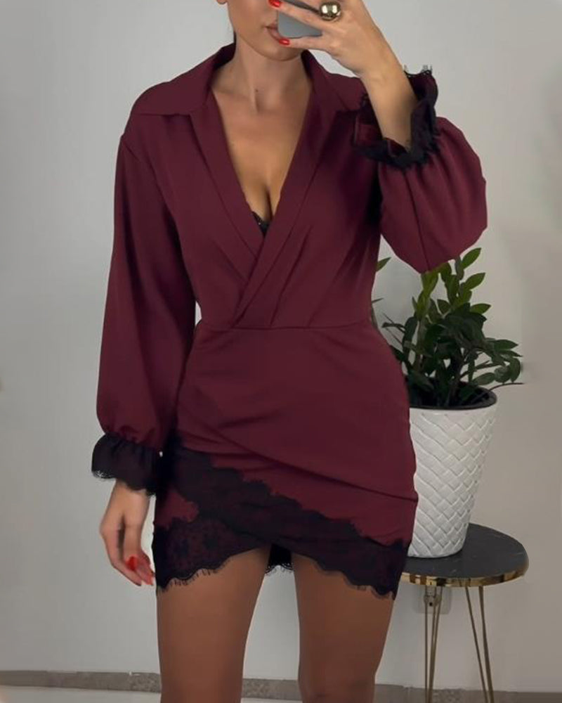Robe Avec Détail de Panneau de Dentelle Asymétrique, Design à Col V Et Ambiance Romantique