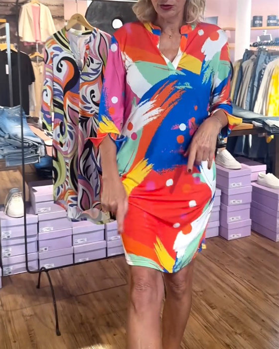 Robe élégante col V imprimée colorée