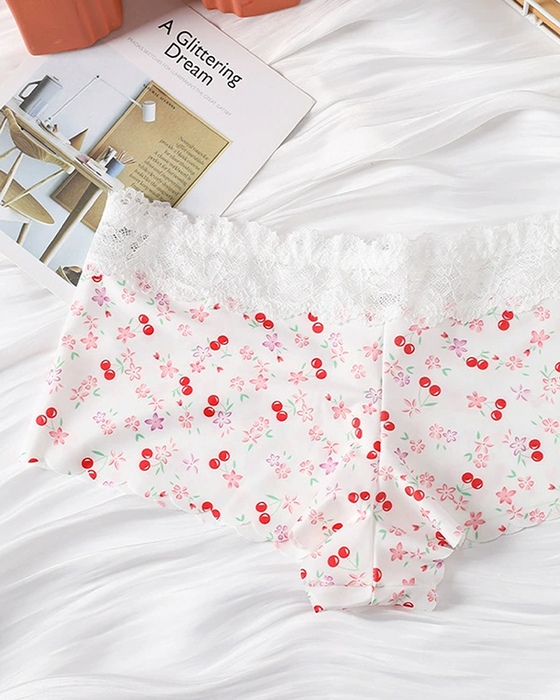 Culotte Avec Bord Dentelle Et Taille Moyenne