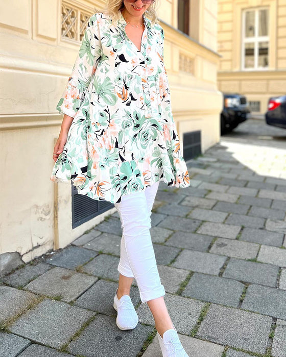 Blouse élégante fleurie col V