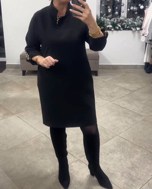 Robe à col montant de couleur unie