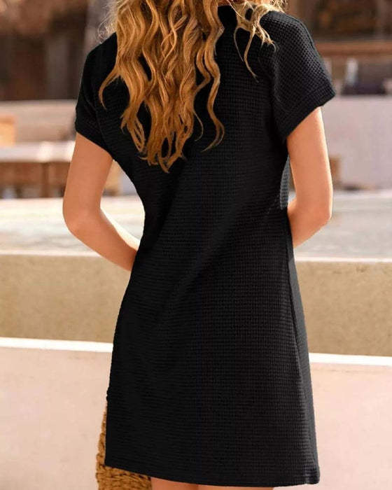 Robe Texture Gaufrée Dentelle Garniture Manches Courtes