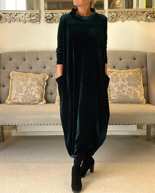 Robe avec poches et col montant