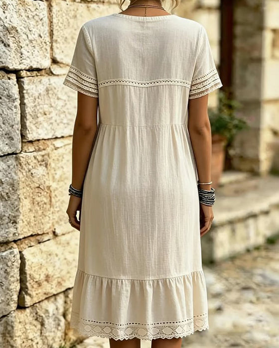 Robe Dentelle Volant Col-Rond Manche-Courte