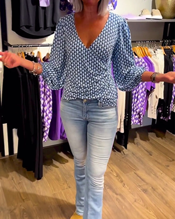 Haut à manches longues et col en V profond