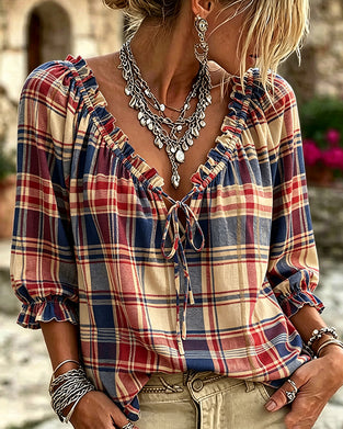 Blouse Col V Attache Carreau