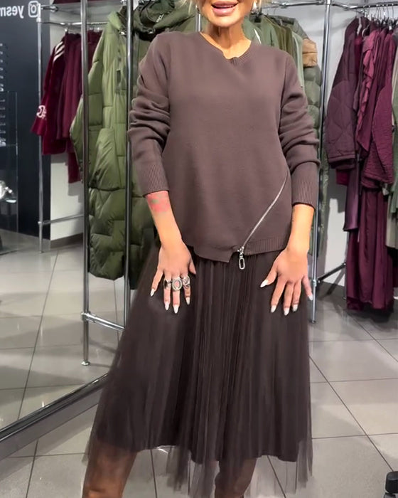 Ensemble Stylé Avec Pull À Col Rond Et Détail Zippé