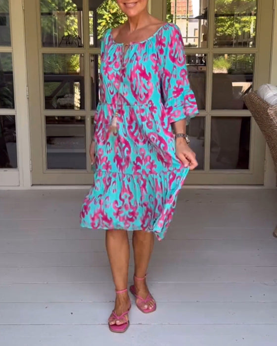 Robe ample imprimée à manches cloche