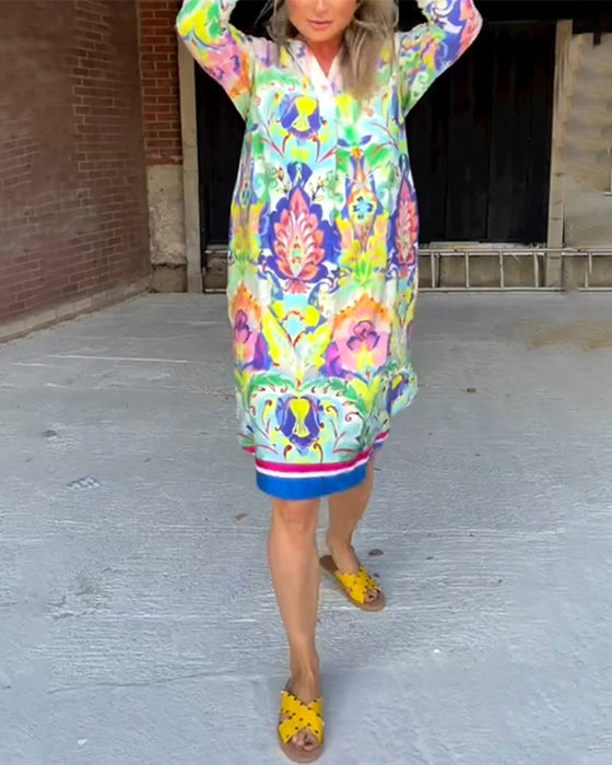 Robe imprimée ample à col en V