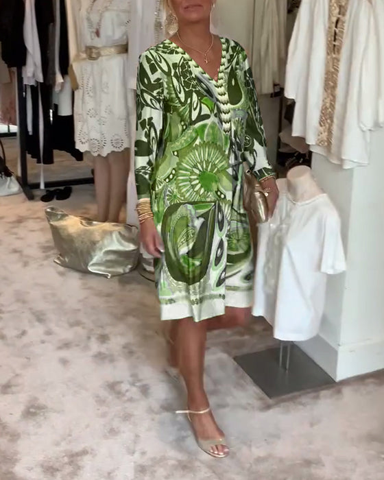 Robe décontractée à col en V et imprimé rétro