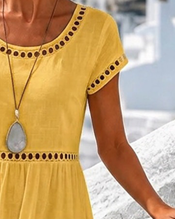 Robe Découpé Taille Col Rond Coupe A Longue