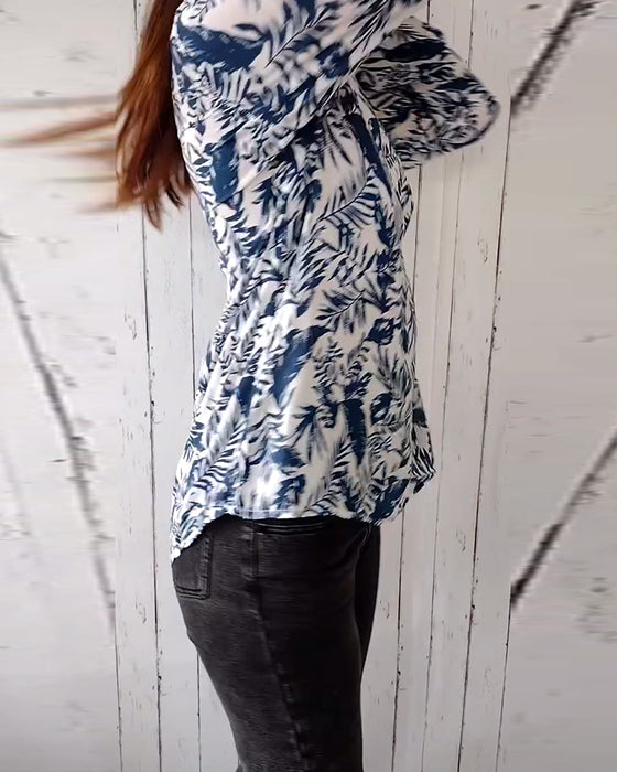 Blouse décontractée boutonnée imprimé feuilles, col V et manches neuf-quarts