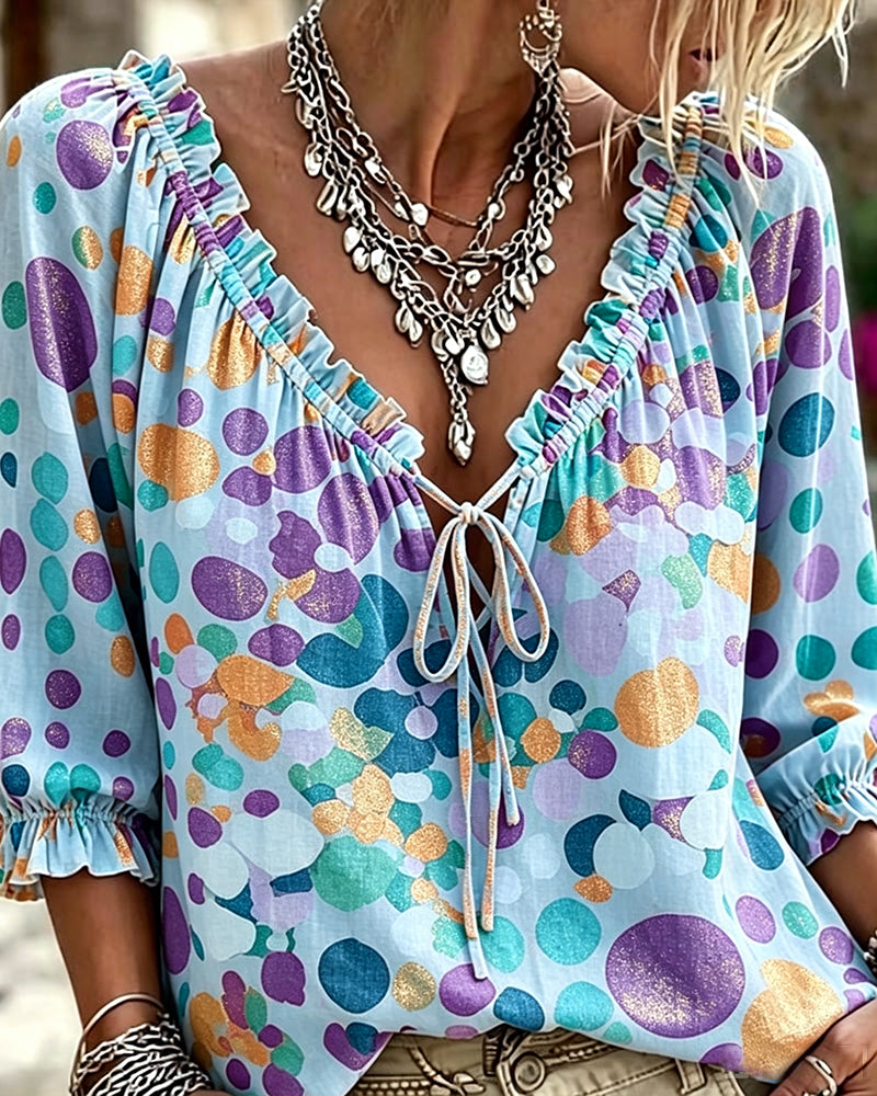 Blouse Col V À Pois À Lacets