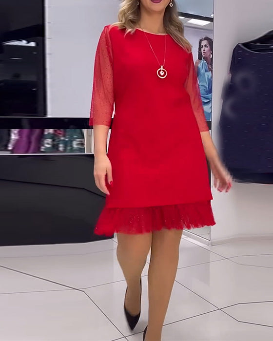 Robe à paillettes et coutures en maille de couleur unie