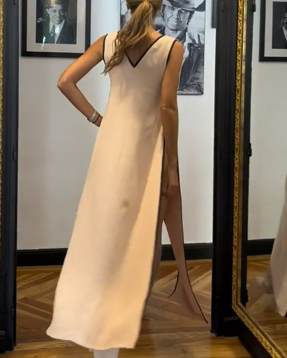 Costume élégant avec nœud sans manches