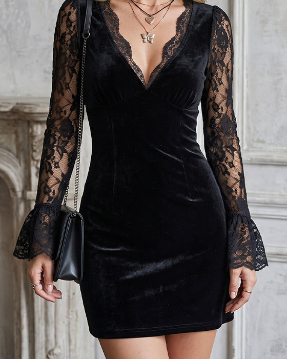 Robe Col V Unie Manche Longue