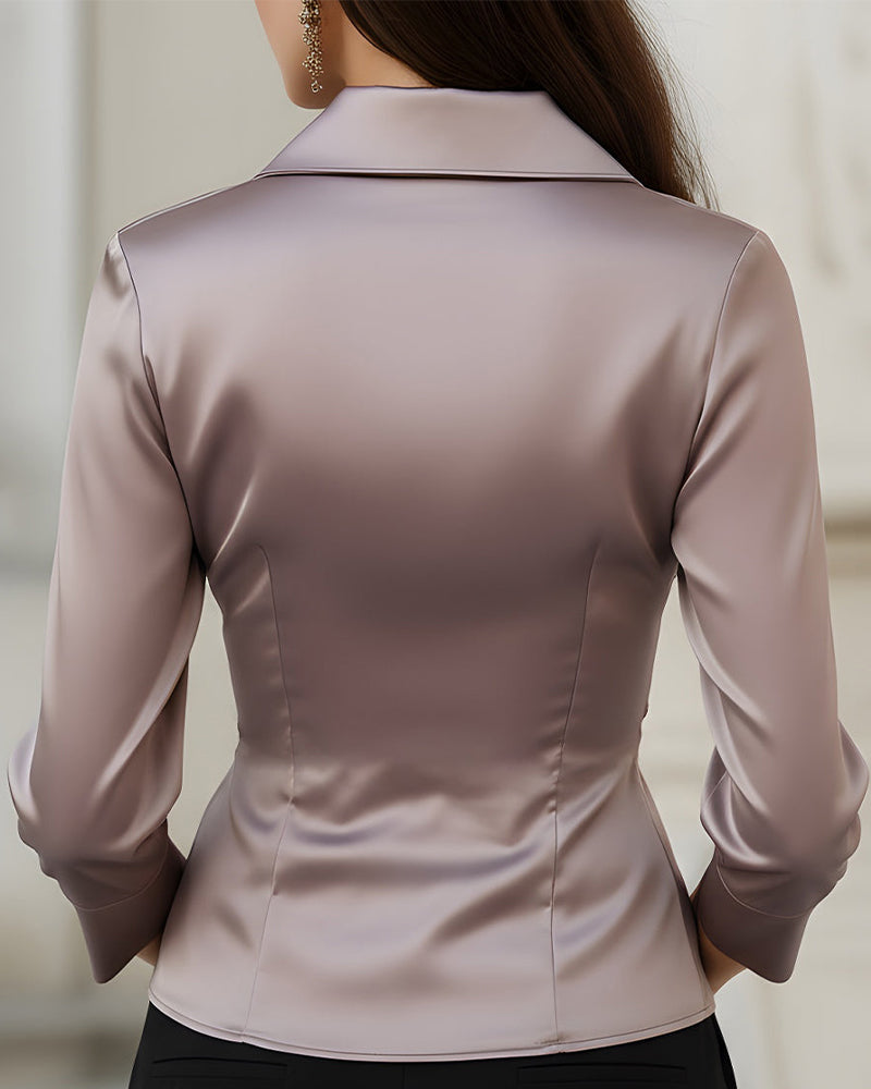 Chemise Élégante À Boutons Obliques Avec Col